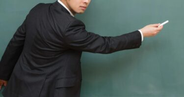 プリウス アッシュの評判とカスタマイズ完全ガイド【モデリスタ情報も網羅】